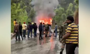 Jammu and Kashmir: 5 Soldiers Killed in Terrorist Attack, Probe Agency Conducts Hunt for Perpetrators