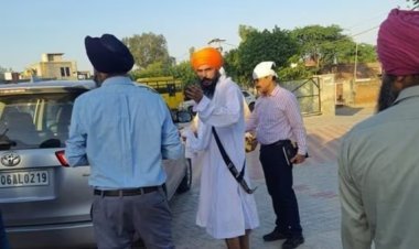 Fugitive Amritpal Singh Arrested by Punjab Moga Police, Sources Confirm