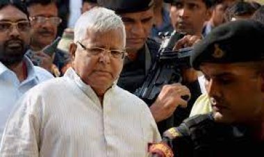 CBI action on Lalu Yadav's close ones, raids continue at 9 locations including Delhi, Patna