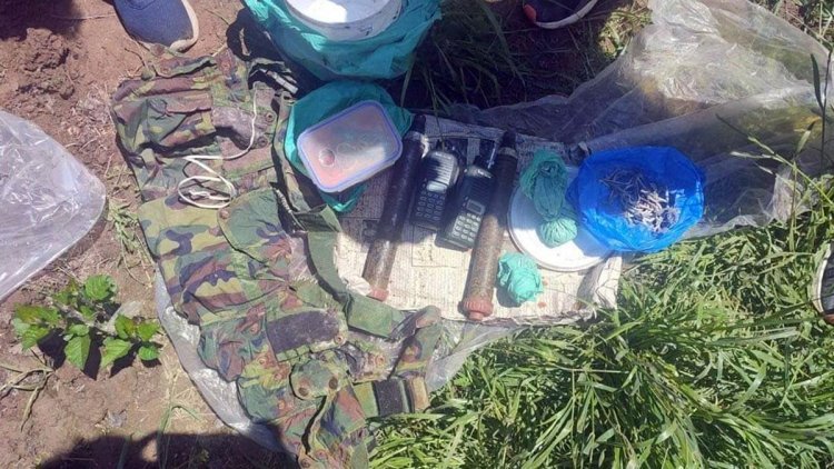 Pulwama police foils major terrorist plot, Ishfaq arrested with 5 kg explosives