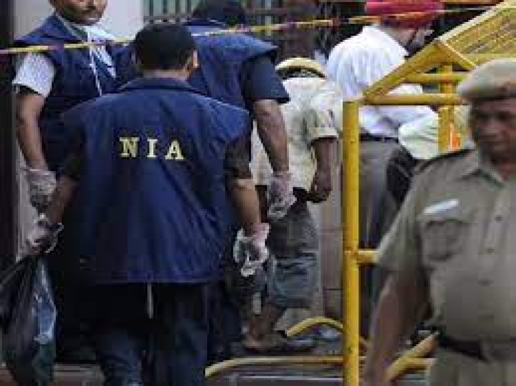 Big action by NIA in terror funding case, raids at many places in Pulwama, Shopian