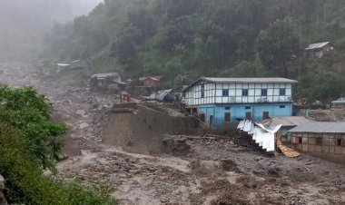 Cloud burst in Jammu and Kashmir's Kupwara: Many vehicles washed away, heavy damage to houses and bridges