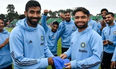 Rinku Singh became emotional after getting the title of man of the match in the first innings, Bumrah gave 'magical hug'