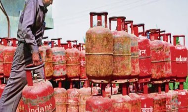 Modi Government Takes Steps to Control Inflation, Reduces LPG Prices by Rs 200