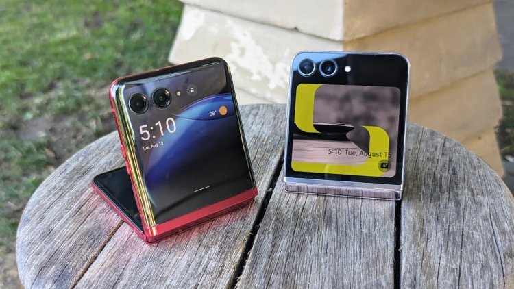 Samsung Galaxy Z Flip 5 vs. Motorola Razr Plus: Which Foldable Phone Should You Buy?