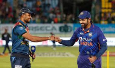 India-Sri Lanka match: India crosses 200 runs, last pair of Akshar-Siraj at the crease