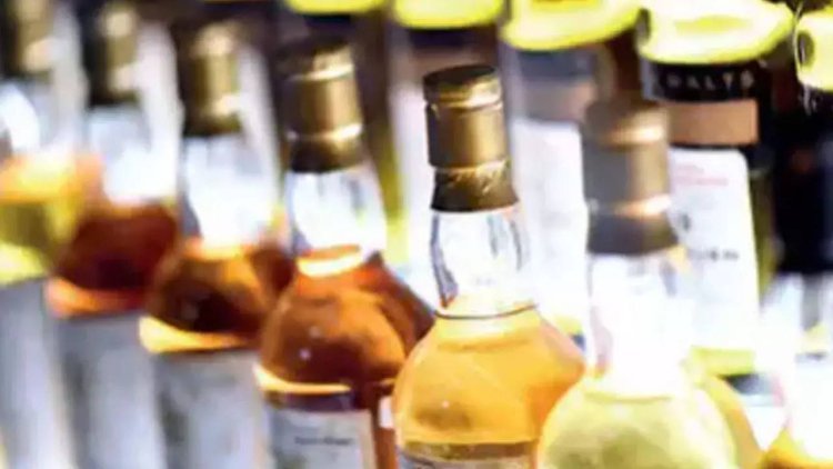 Delhi Excise Policy: Strong earnings from 'old liquor' in new bottle, Delhi government earned 7284 crore by selling 61 crore liquor bottles