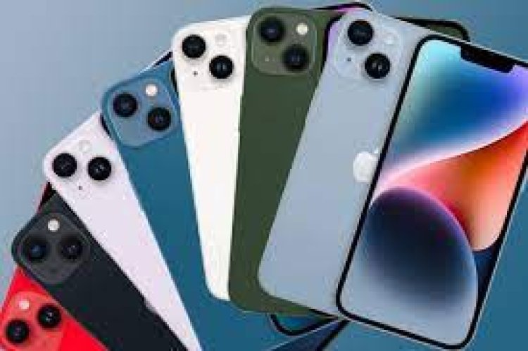 Is it better to buy the latest iPhone or is it better to buy an older one?