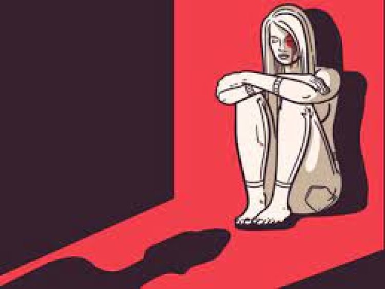 Delhi based fashion-designer raped by friend in Mumbai