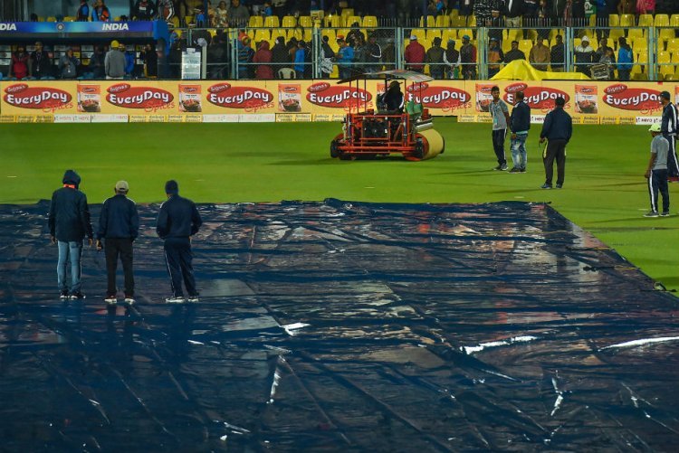 IND vs SL: Match delayed due to rain, umpires are inspecting the field, Sri Lanka's batting will start in some time