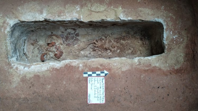 Ancient Maya Grave: 1000-year-old ancient Maya grave found in Mexico, discovered during hotel construction