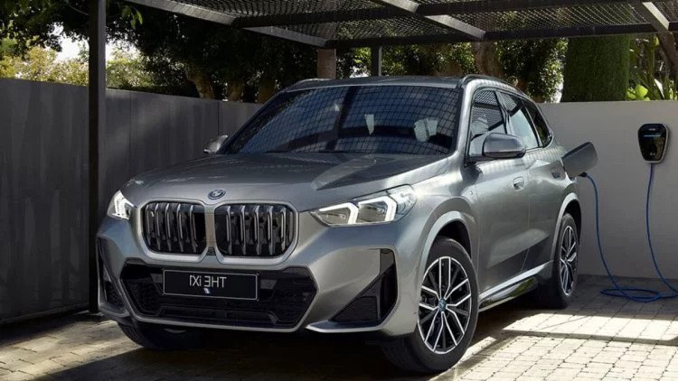 BMW iX1 Electric SUV: A Striking Debut in India