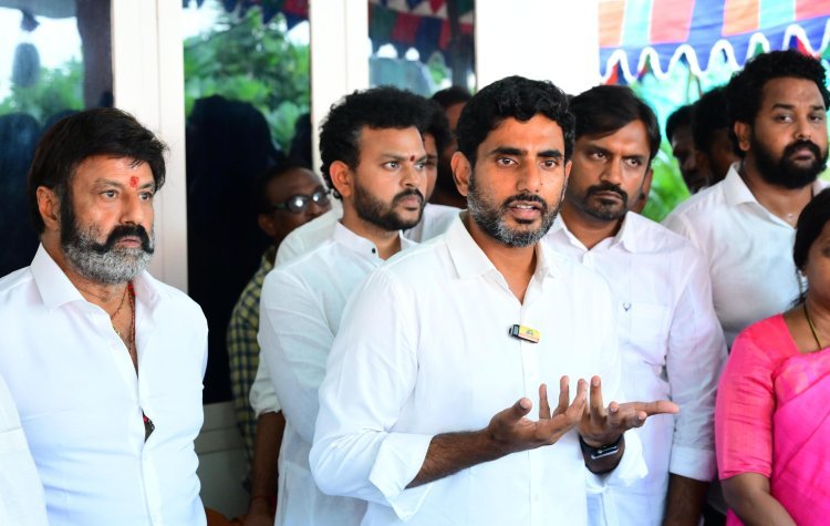 CID served notice to Chandrababu Naidu's son Nara Lokesh, accused of corruption in Inner Ring Road case.