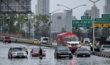 Situation improving in New York, Governor said climate change was the reason for floods in the city