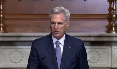 Fire alarm suddenly went off during the funding bill, creating chaos; Biden's party MP admitted mistake