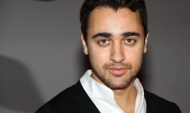 Imran Khan accused of taking drugs