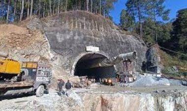 Uttarkashi Tunnel accident, 40 laborers stranded for 55 hours