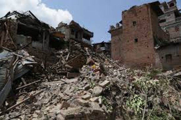 6.4 magnitude earthquake in Nepal, 141 dead