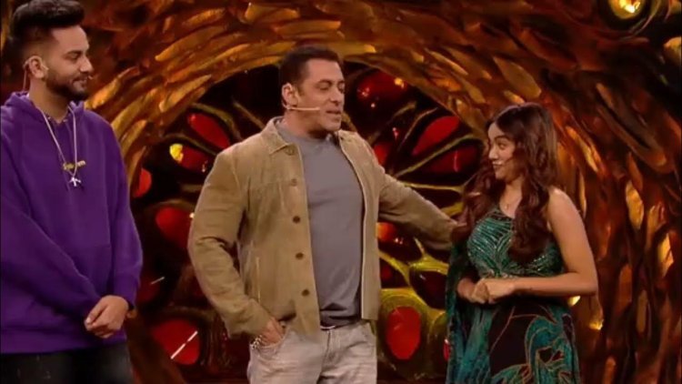 Elvish Yadav seen in Bigg Boss 17 amidst snake and rave party controversy, host Salman Khan had a lot of fun