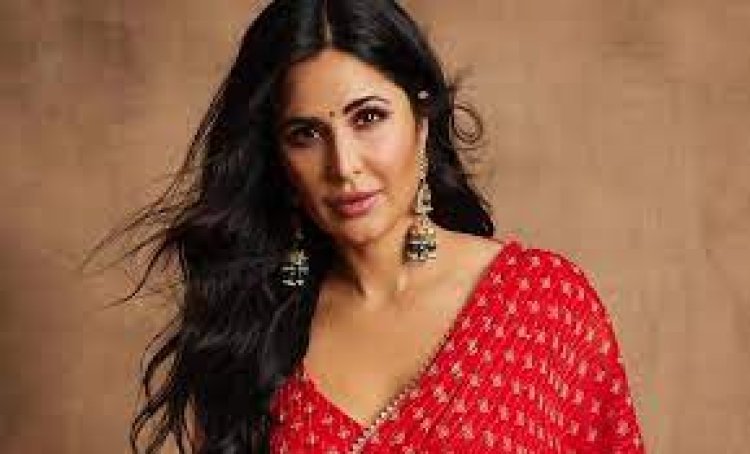 These foreign born beauties have created a special identity in Bollywood, they are ahead in both fame and earnings.