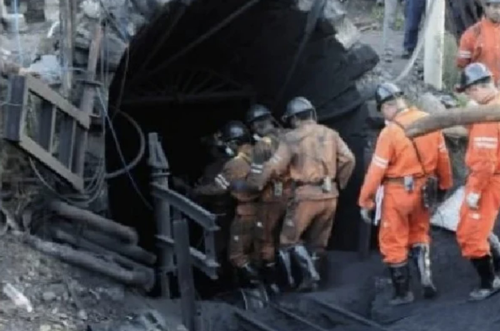Accident in China's coal mine, 12 workers died