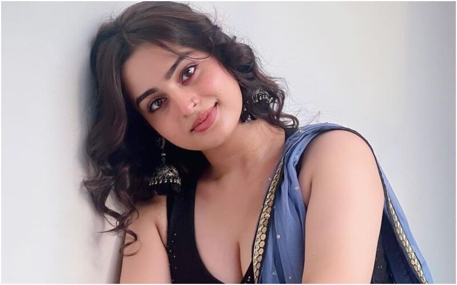 Famous model felt uneasy, fainted and fell on the floor; There was an uproar in the house and then...