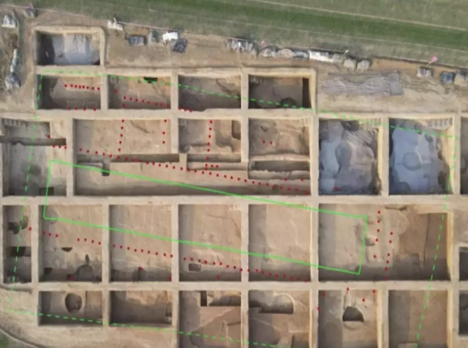4 thousand years old huge palace discovered in China