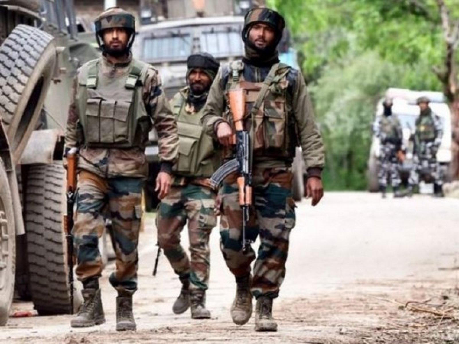 First encounter of 2024 begins in Kulgam, Jammu and Kashmir, Indian Army surrounds terrorists