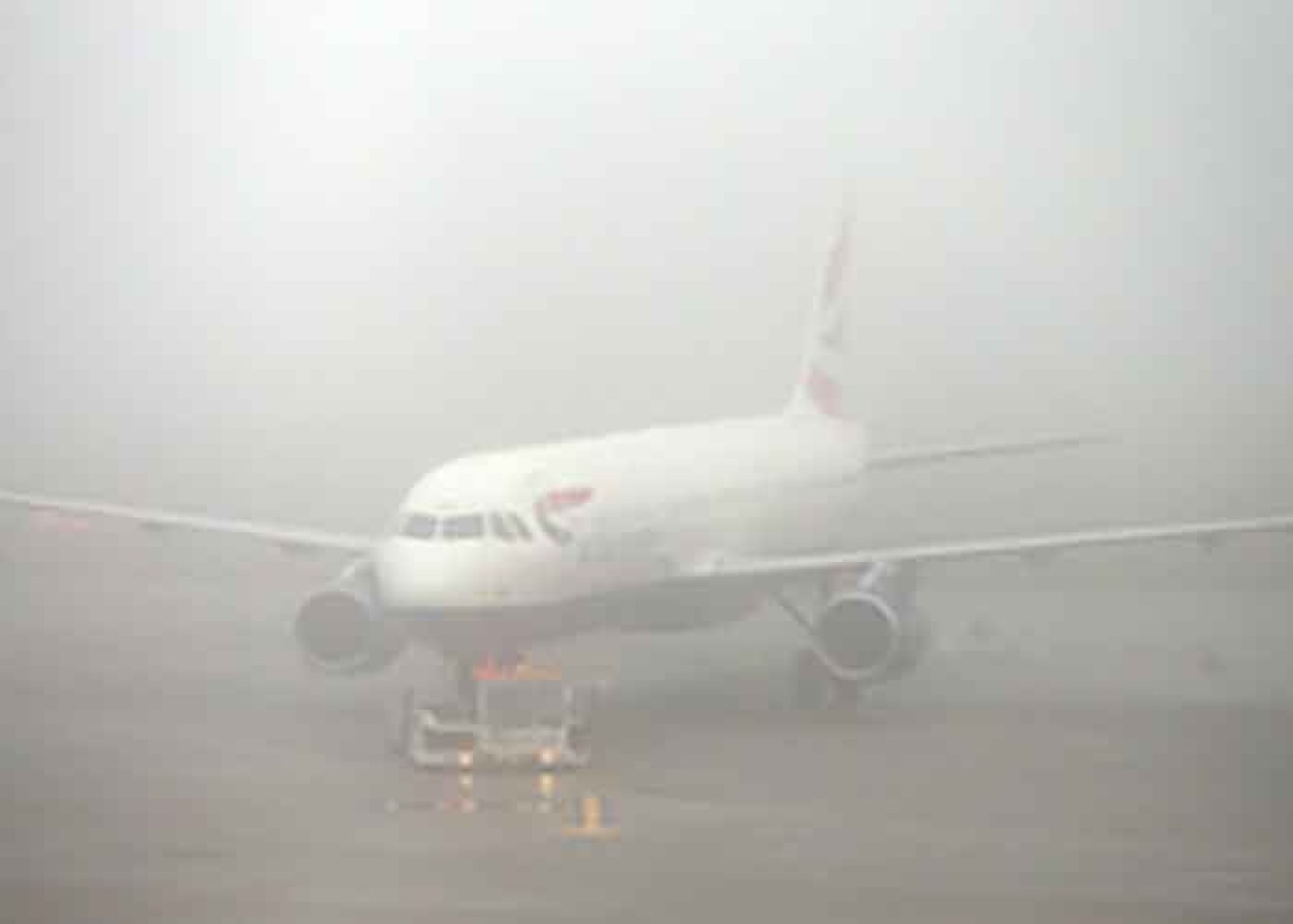 In case of flight delay, report will have to be given thrice a day, 'war rooms' will be opened at 6 metro airports