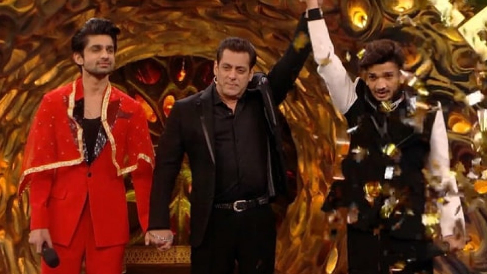 Bigg Boss trophy won by Munawar Faruqui after 105 days, patience paid off, know what the winner got