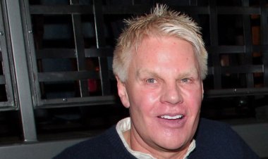 Mike Jeffries: Former CEO of this company accused of sexually exploiting men, FBI starts investigation