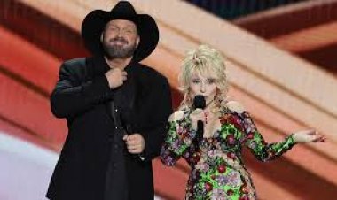 ACMs host Dolly Parton’s threesome joke makes Garth Brooks blush