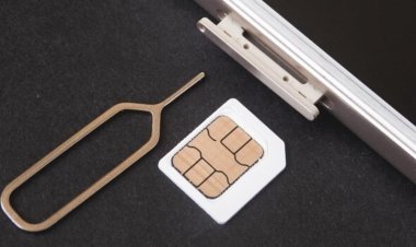 Google is going to give a big gift, like iPhone, you will be able to transfer eSIM to Android also