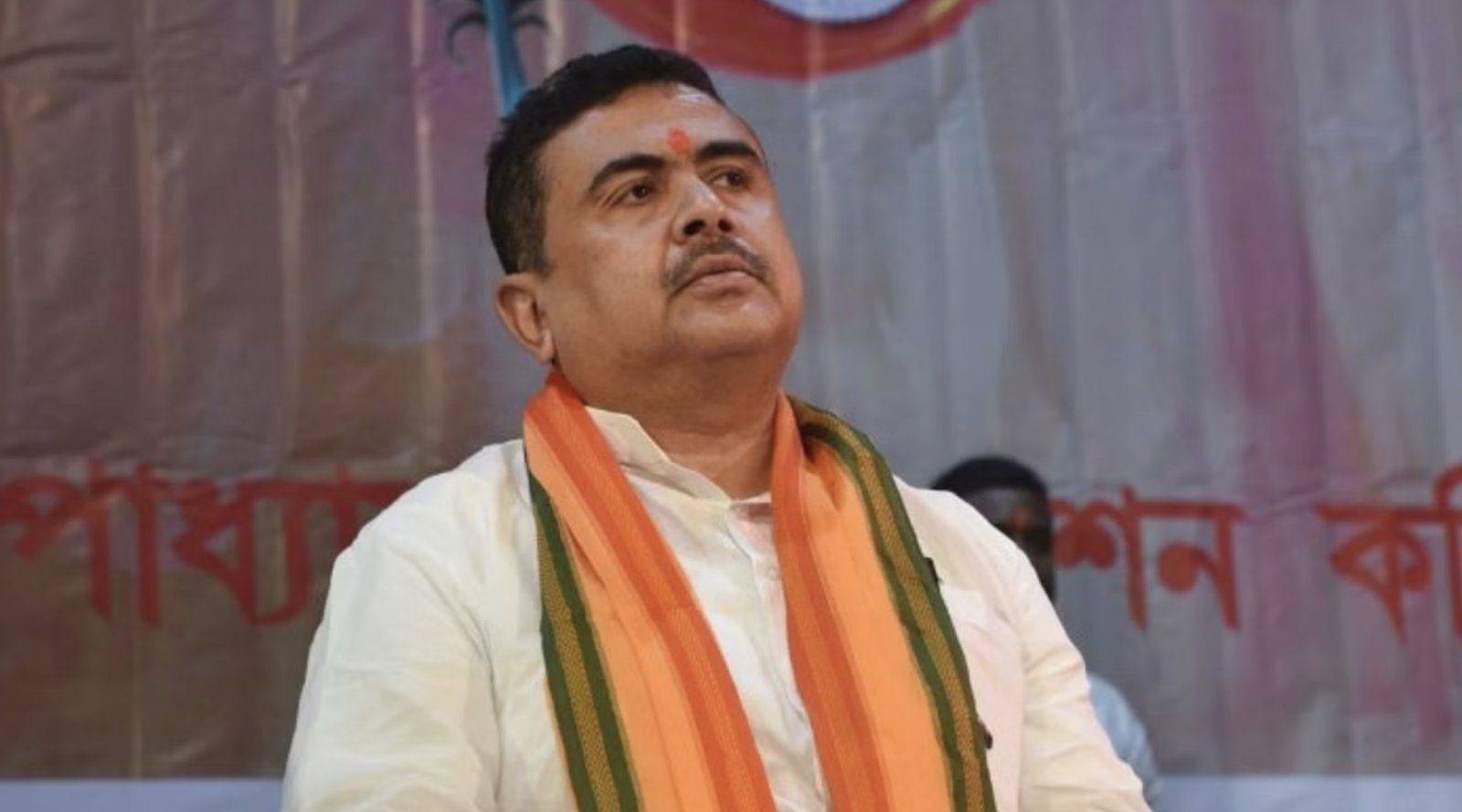Subhendu Adhikari reach Raj Bhavan to submit memorandum to the Governor, demanded restoration of peace in Sandeshkhali