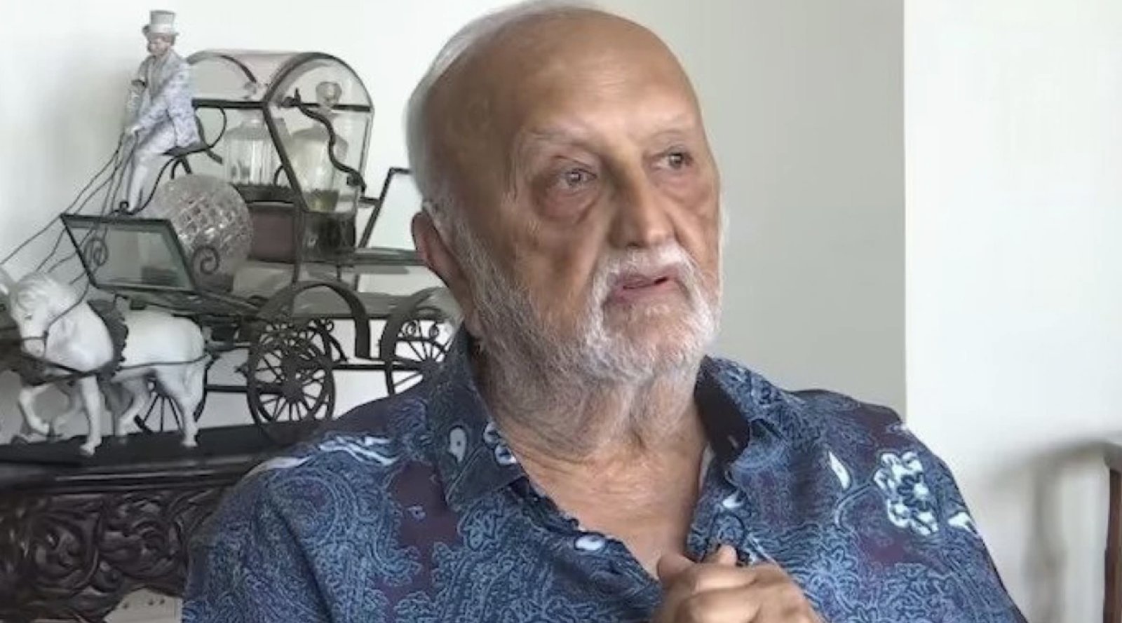 Raymond: After nine years apart, Singhania and Gautam finally met at his son's house