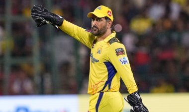 IPL 2024: 'Dhoni will leave the captaincy in the middle of the season', CSK veteran made shocking claim