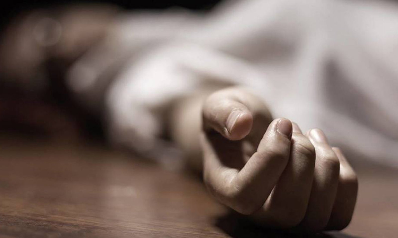 Shadow of mourning in Pakistan on Eid, 17 pilgrims going to Dargah died in a horrific road accident