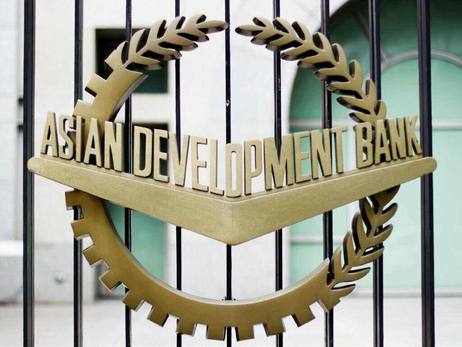 Increasing expenditure on infrastructure development will give impetus to GDP, ADB made this comment in its Outlook