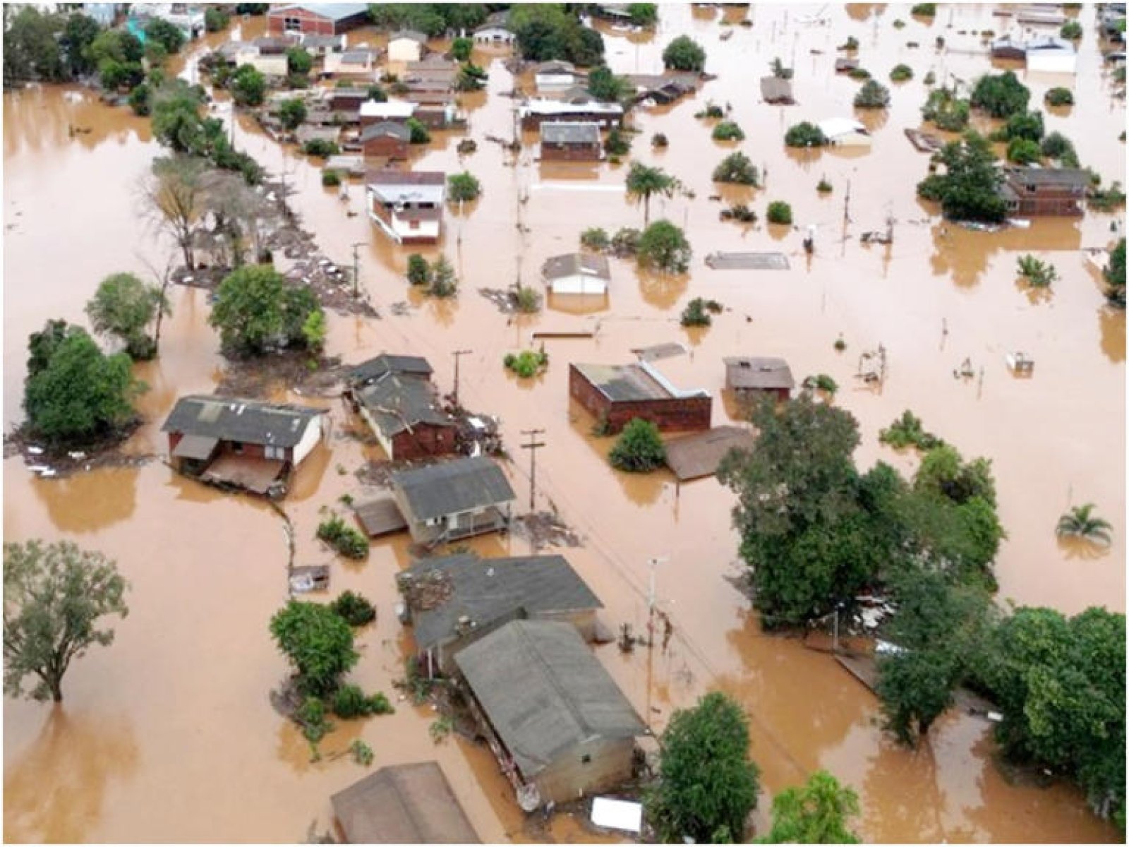 Heavy devastation due to floods and rains in Brazil, more than 100 deaths and thousands missing