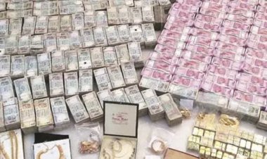 Income Tax Department seized cash and jewellery worth Rs 1100 crore during elections, 182% more than 2019
