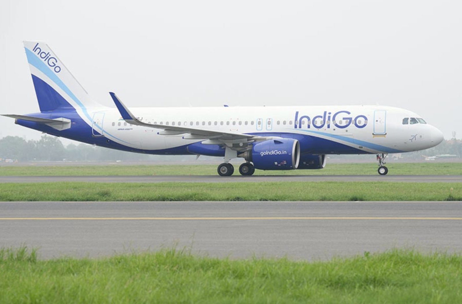 Bomb threat received in Indigo flight, flight from Chennai to Kolkata delayed by two hours