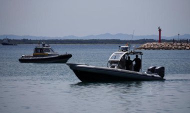 Major accident in the Mediterranean Sea near Italy, 11 migrants died due to sinking of two boats; more than 60 missing