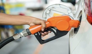 Pakistan government bows down to the strike of petroleum dealers, takes this decision to meet the demands