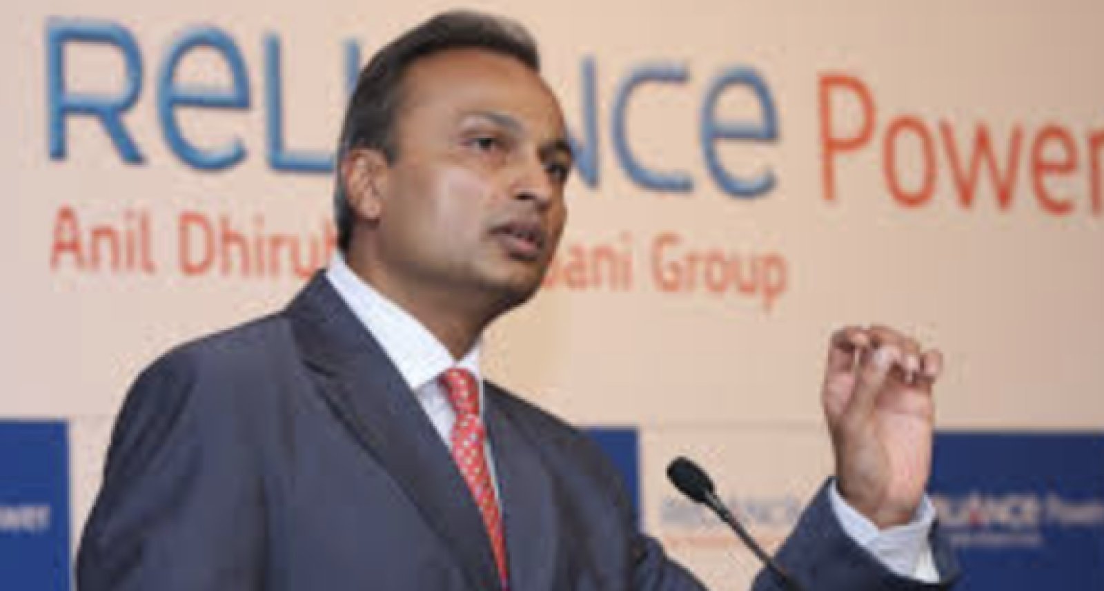 Stocks of Anil Ambani's companies are in the news, even today investors are buying shares in large numbers