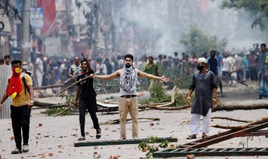 Bangladesh Protest: Violence not stopping, police stations deserted; police stations turned into ruins