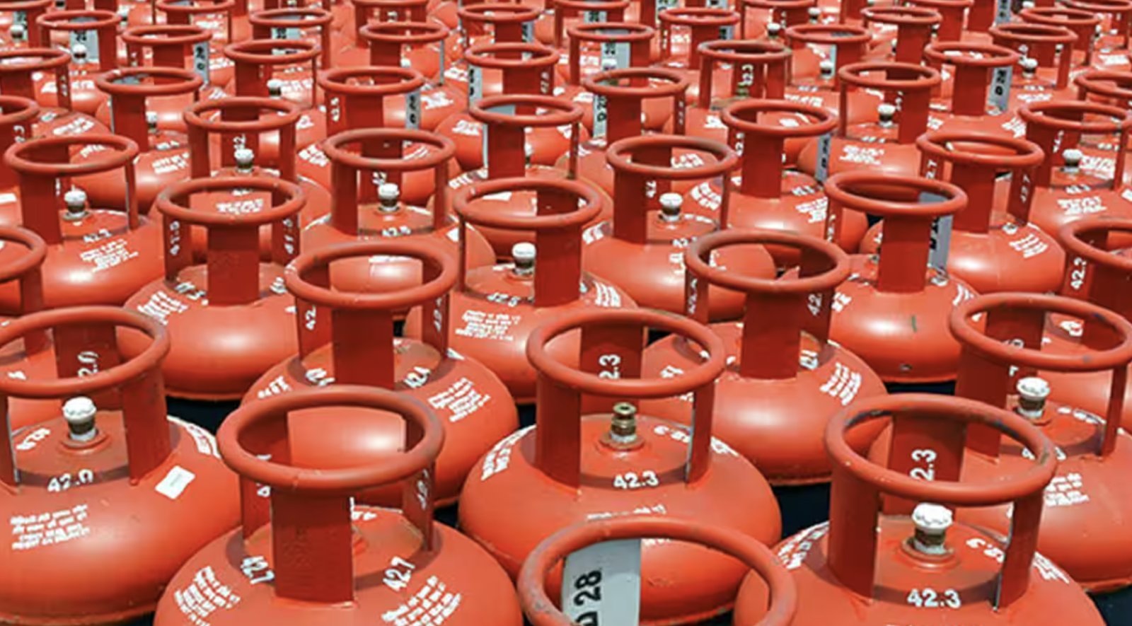 ATF price cut by four percent, while commercial LPG price increased