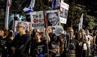 Protest in front of Benjamin Netanyahu's house turns violent
