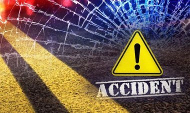 Bus falls off mountain road in Yemen, 15 killed