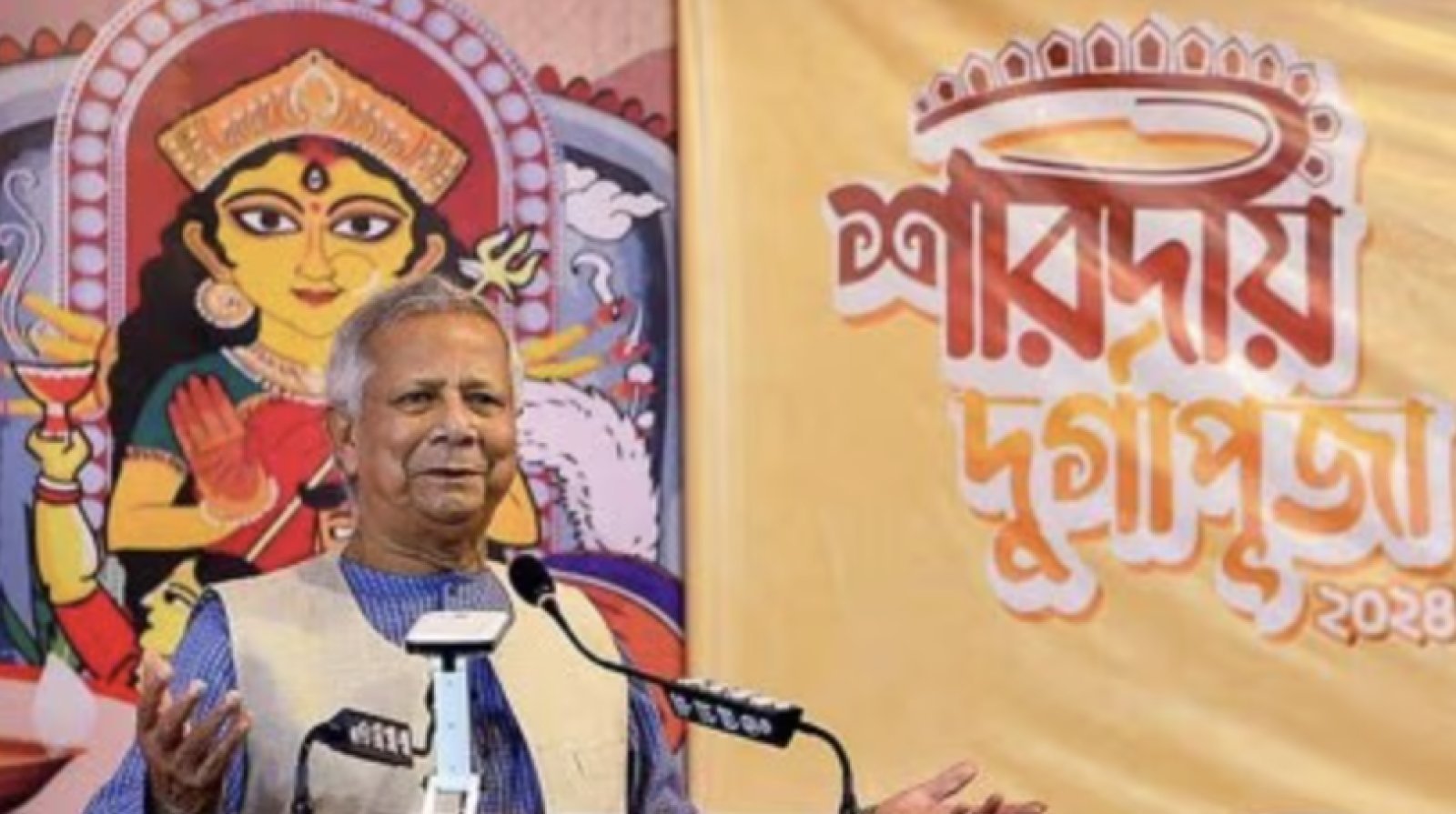 Durga Puja attacks in Bangladesh, Yunus reaches Dhakeshwari temple